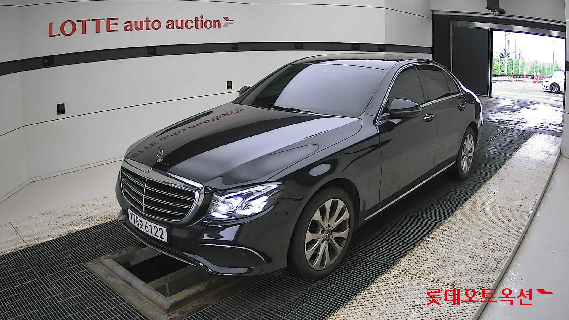 مرسيدس E220D
