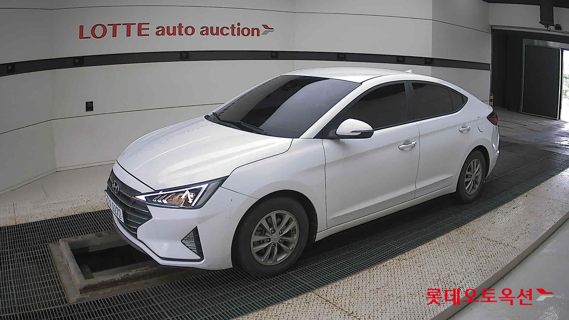 Hyundai Avante id 2883603 из Кореи 13