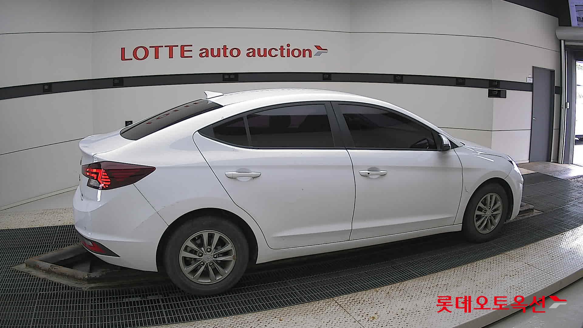 Hyundai Avante id 2883603 из Кореи 18
