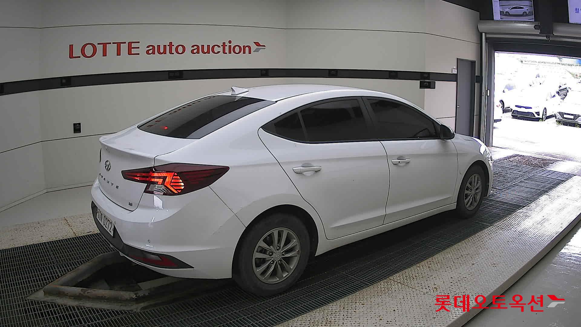 Hyundai Avante id 2883603 из Кореи 19