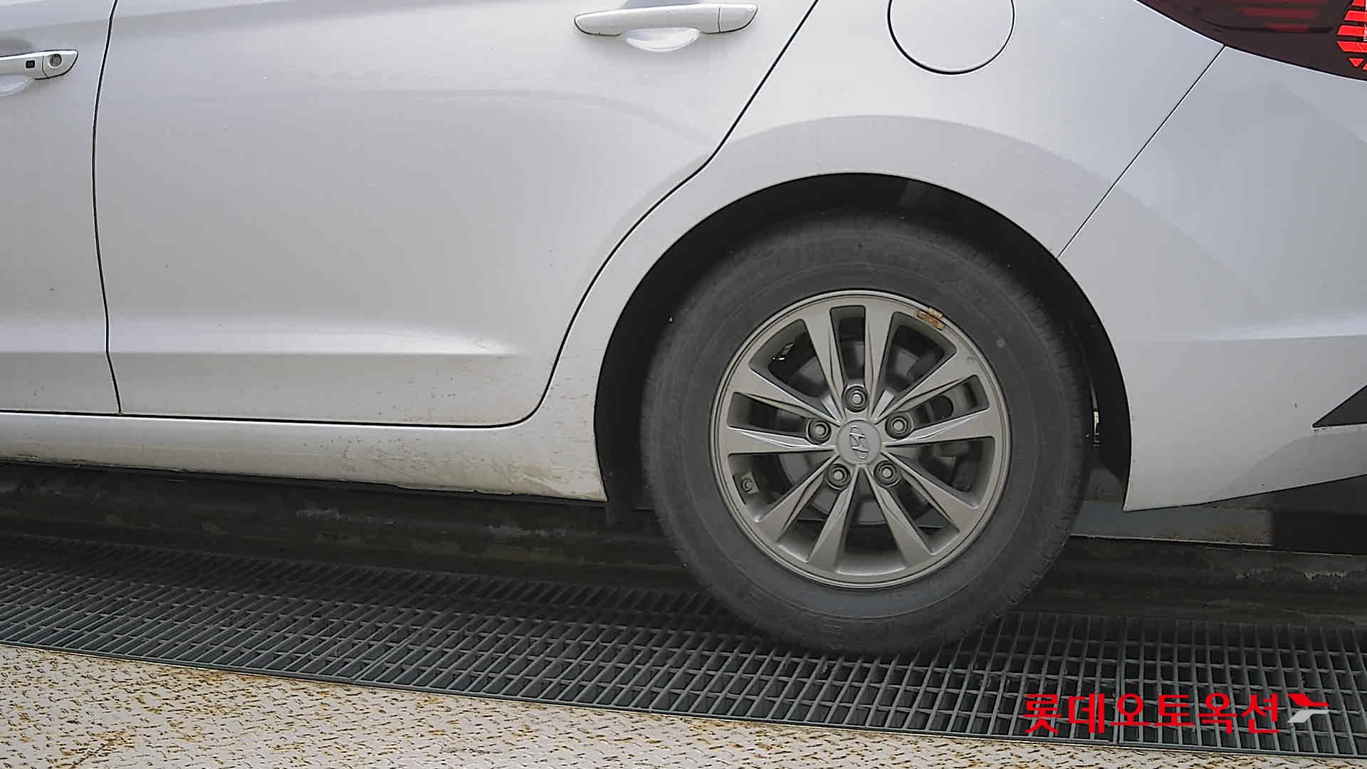 Hyundai Avante id 2883603 из Кореи 22