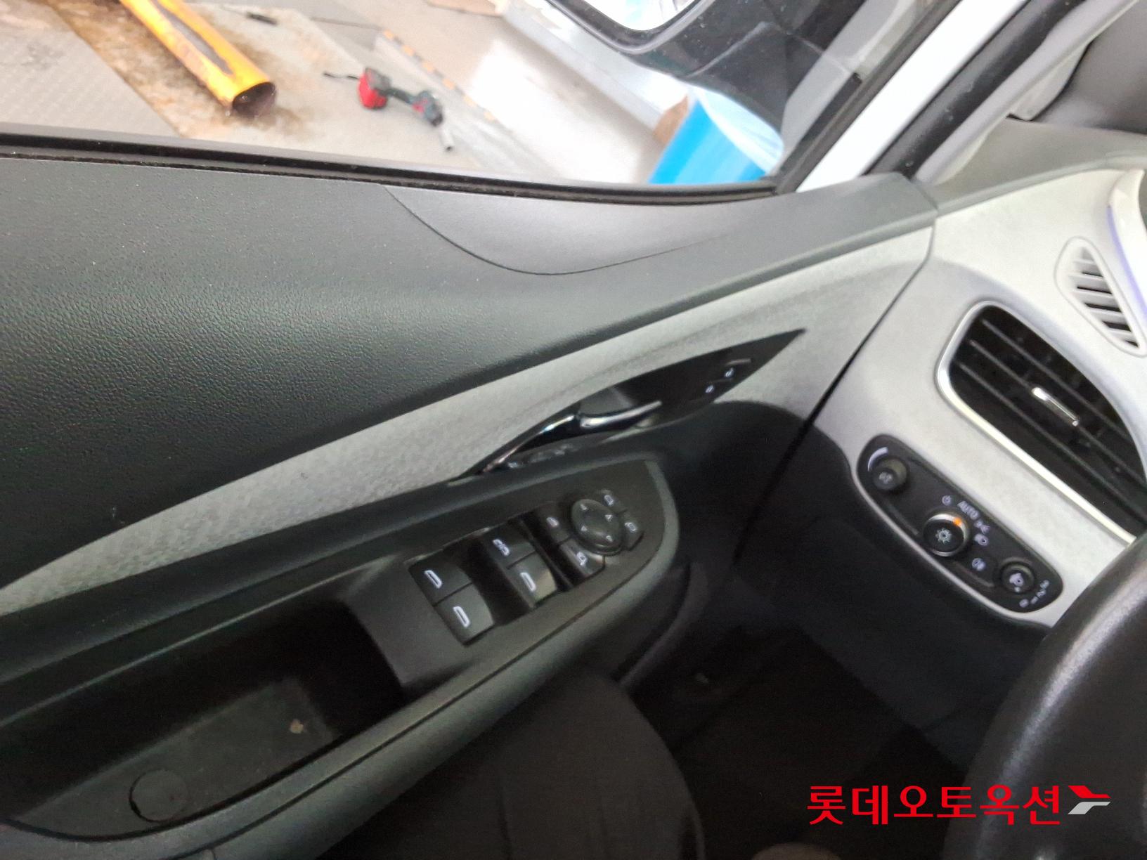 Korea G M Bolt (EV) id 2883557 из Кореи 28