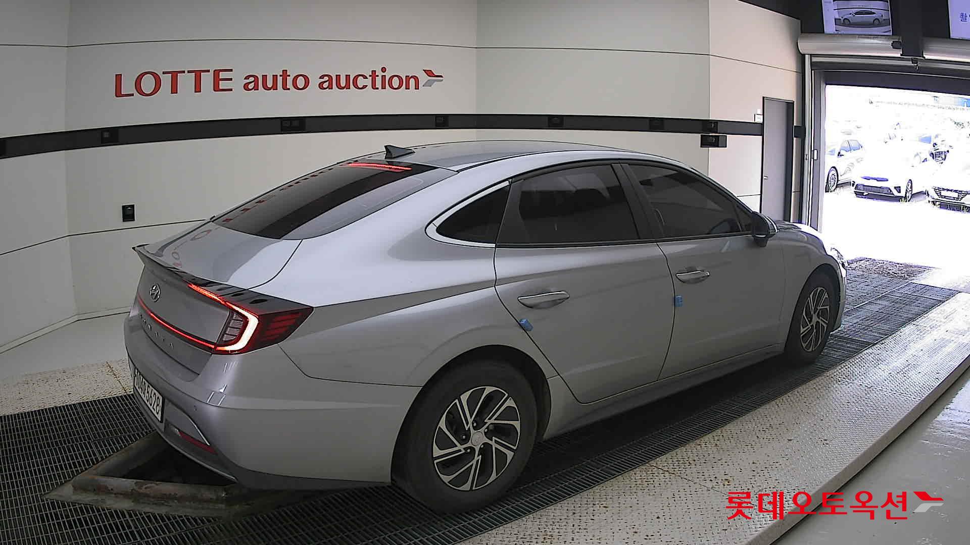 Hyundai Sonata Hybrid id 2883617 из Кореи 19