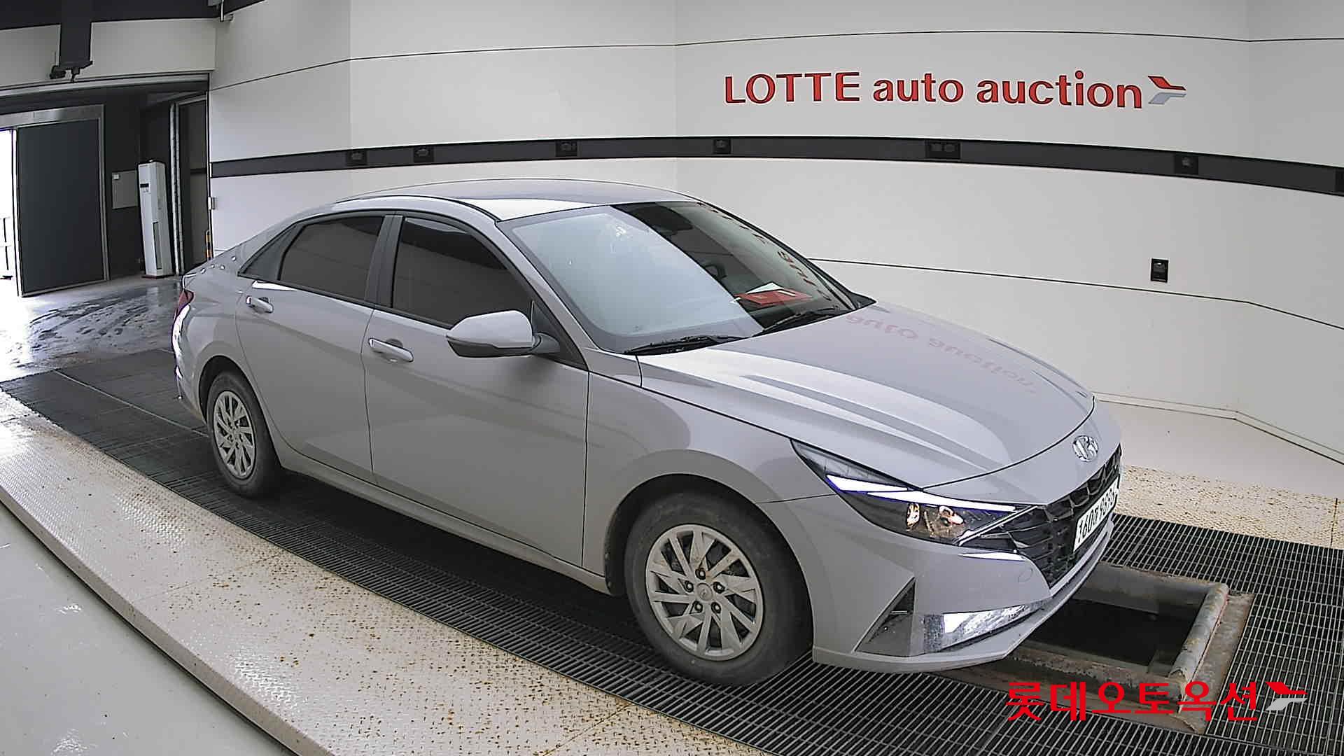 Hyundai Avante id 2888799 из Кореи 16