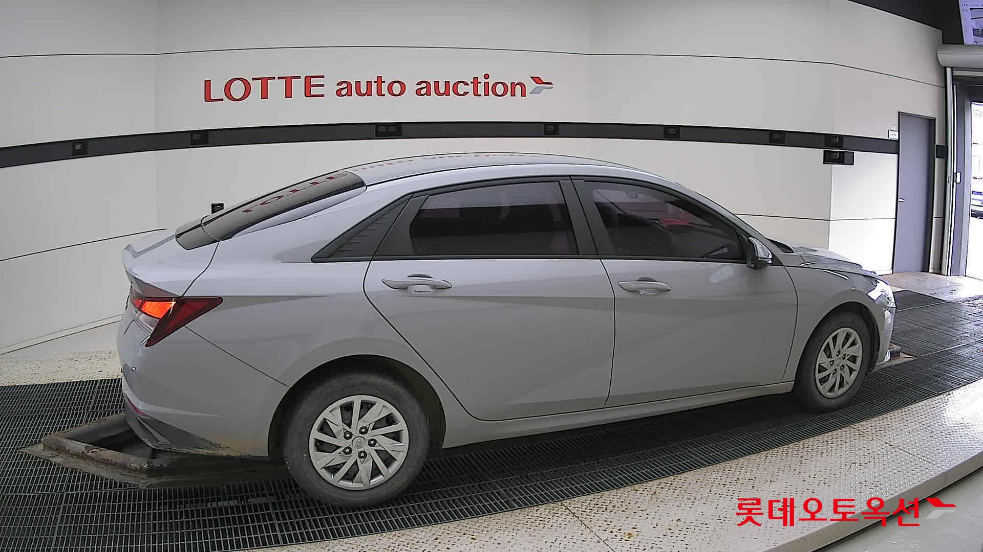 Hyundai Avante id 2888799 из Кореи 18