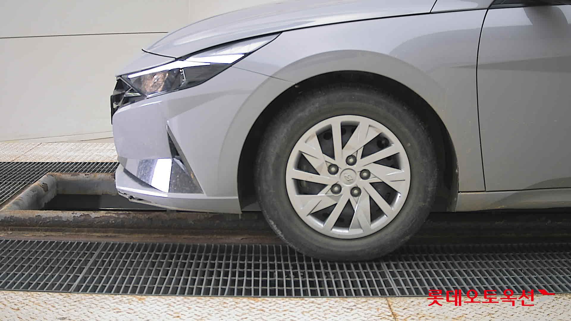 Hyundai Avante id 2888799 из Кореи 21