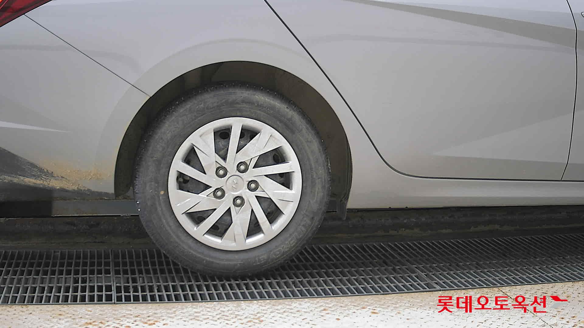 Hyundai Avante id 2888799 из Кореи 24