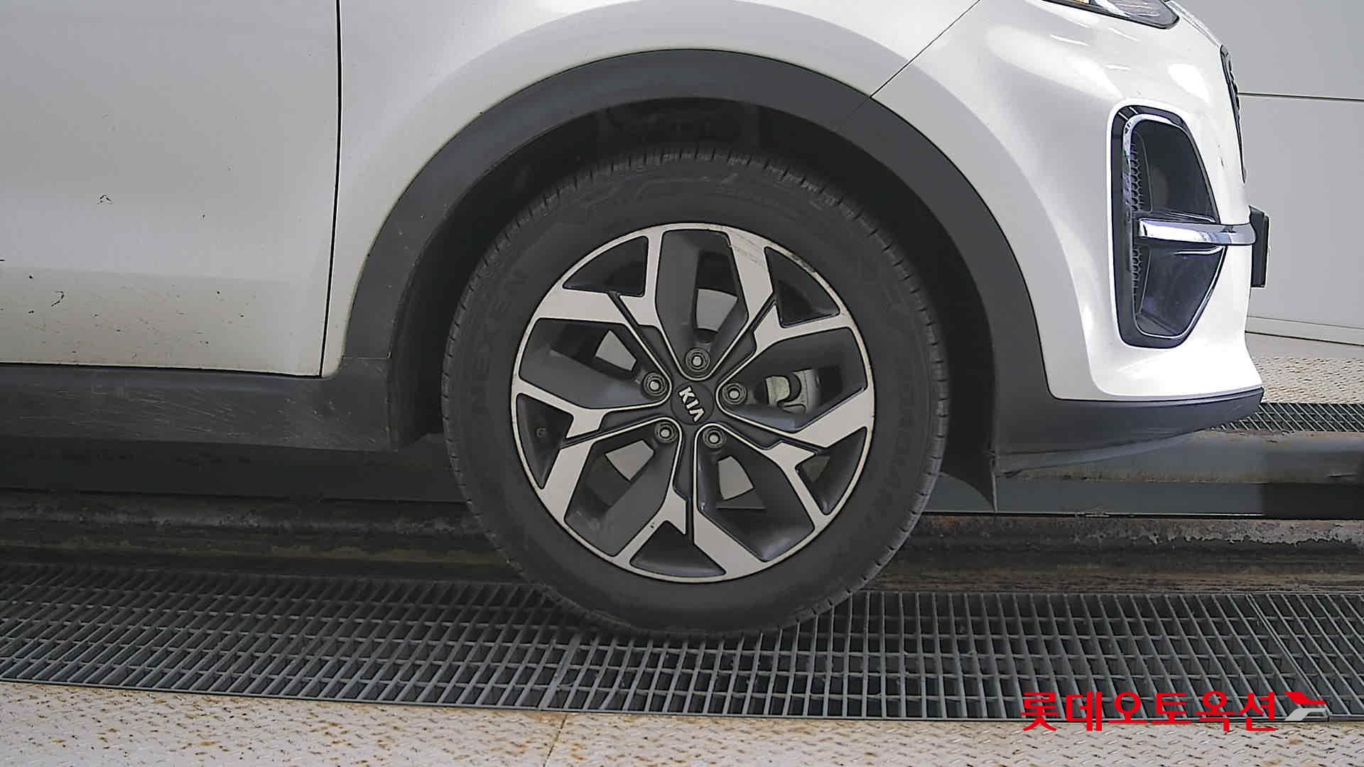 Kia Sportage id 2883648 из Кореи 23