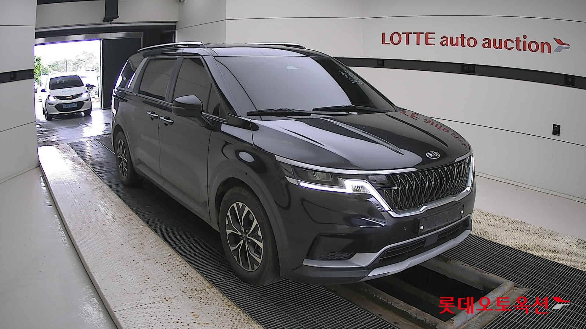 Kia Carnival id 2883655 из Кореи 2