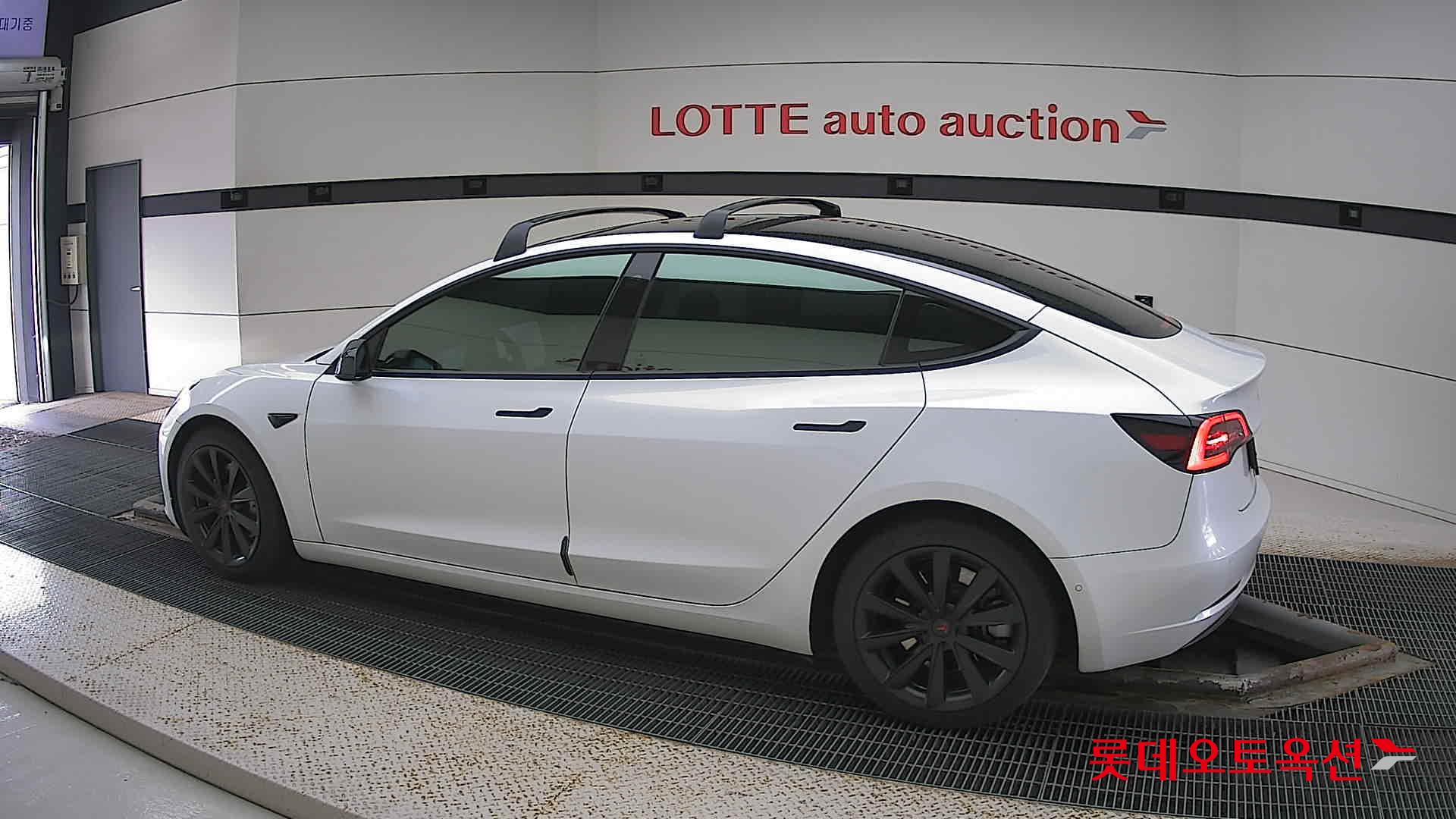 Tesla Model 3 Long Range id 2888889 из Кореи 11