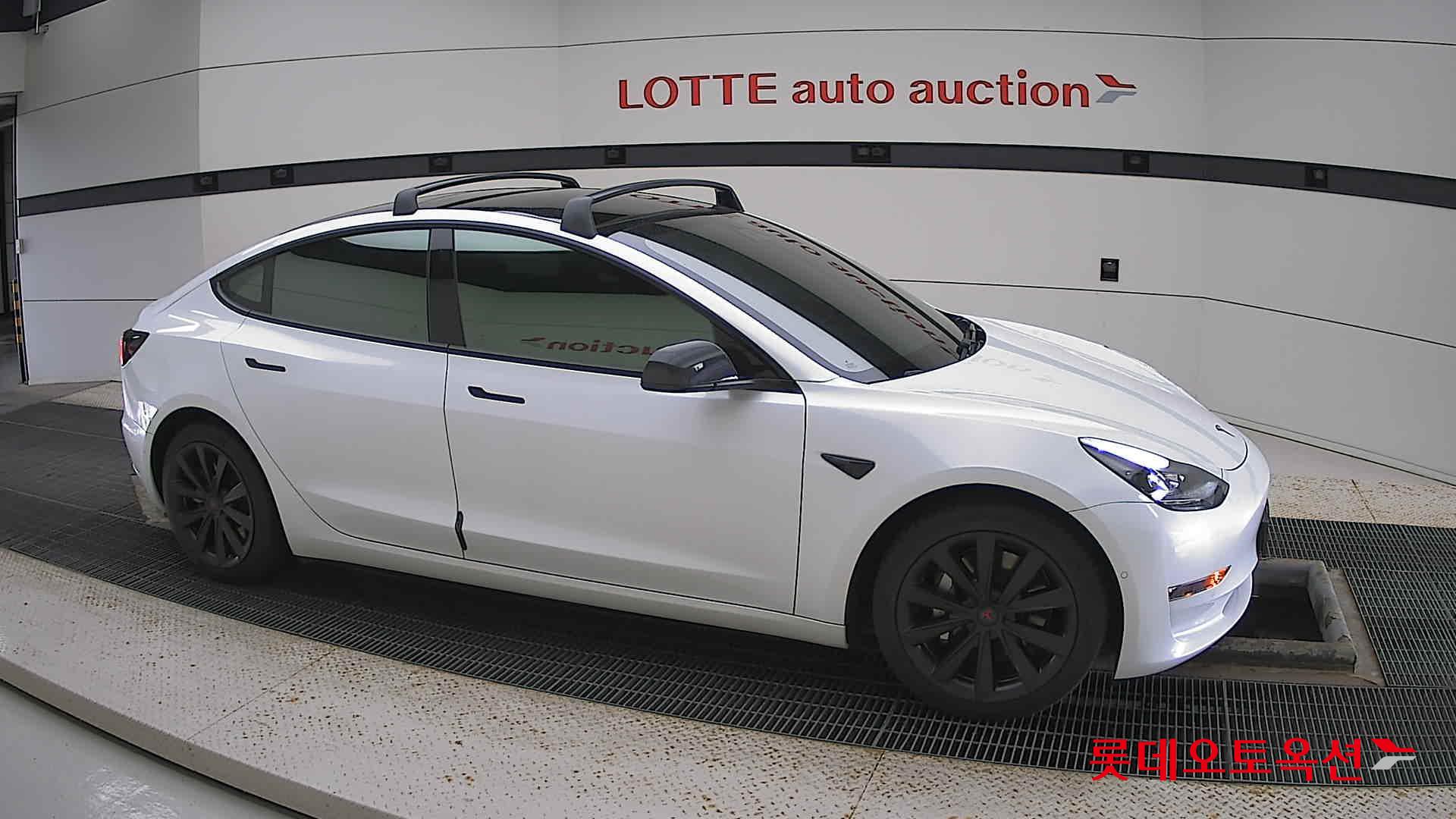 Tesla Model 3 Long Range id 2888889 из Кореи 17