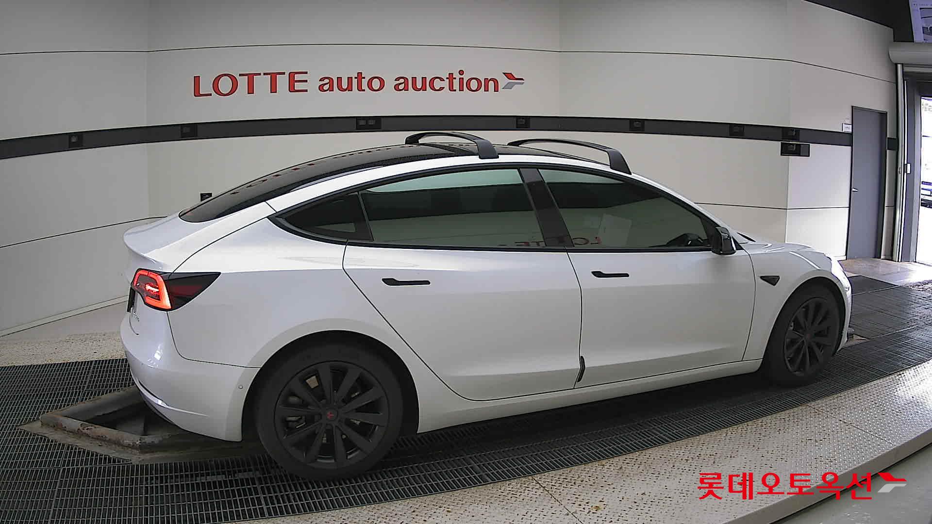 Tesla Model 3 Long Range id 2888889 из Кореи 18