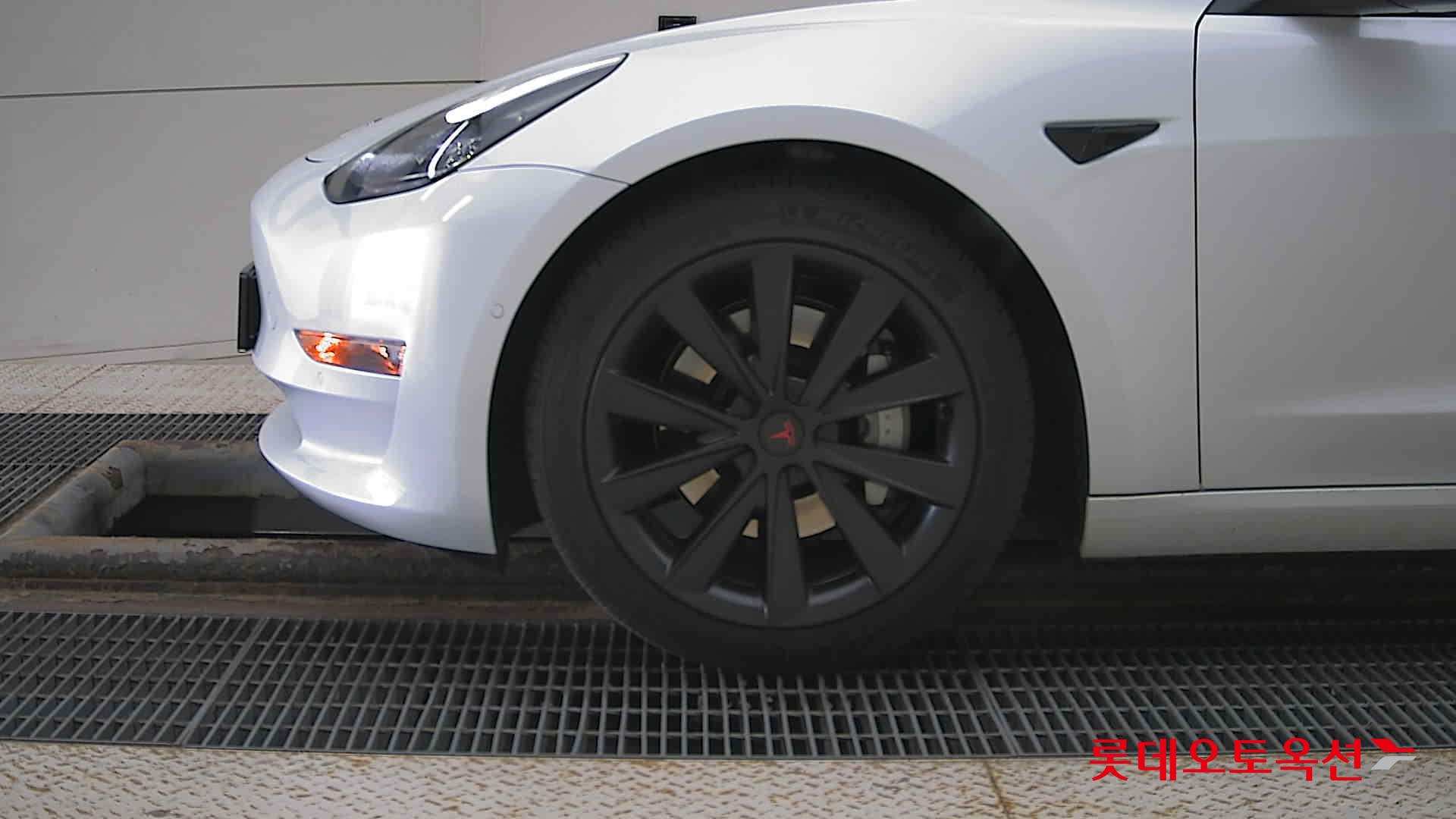 Tesla Model 3 Long Range id 2888889 из Кореи 21