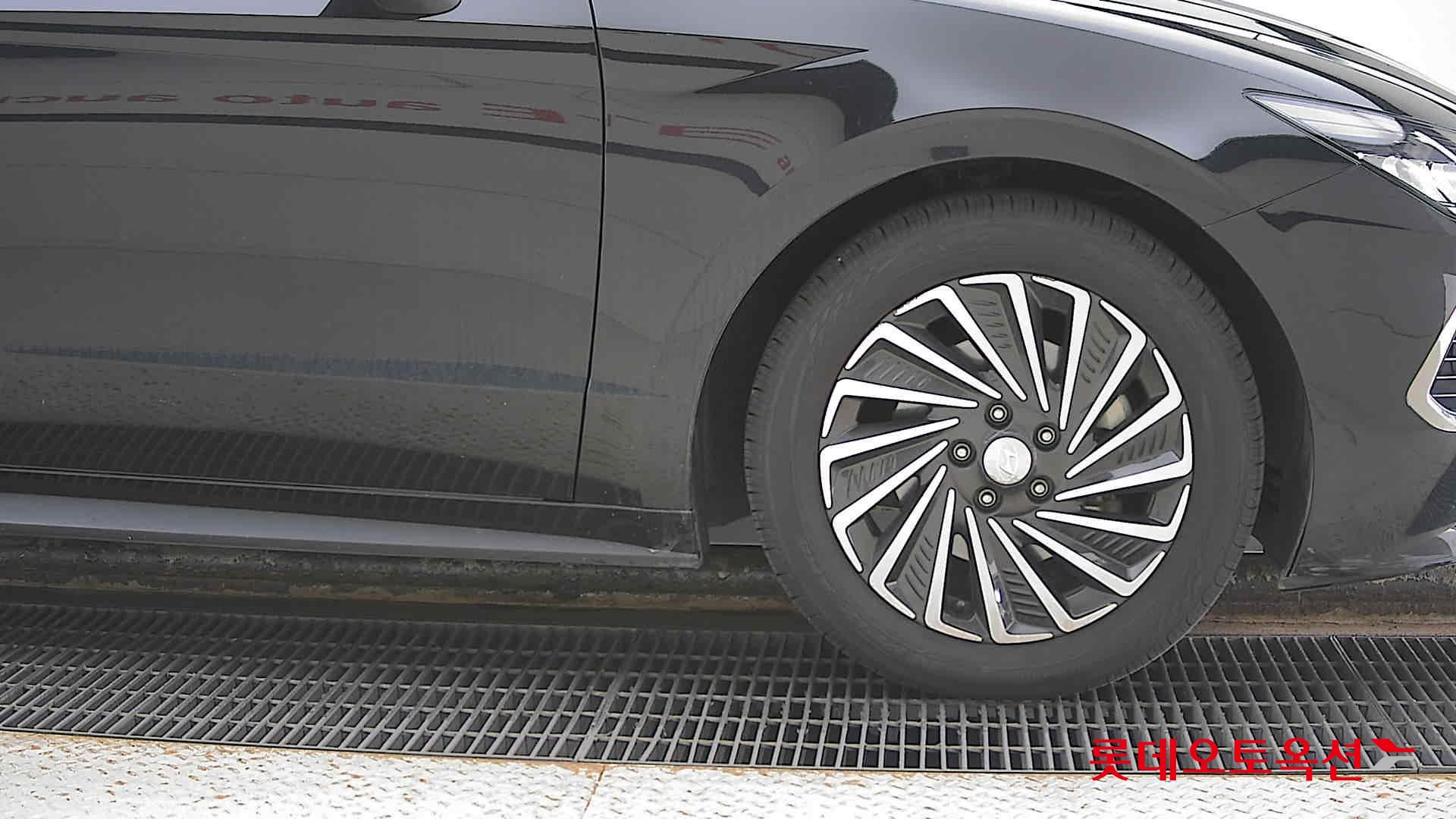 Hyundai Sonata Hybrid id 2888773 из Кореи 23