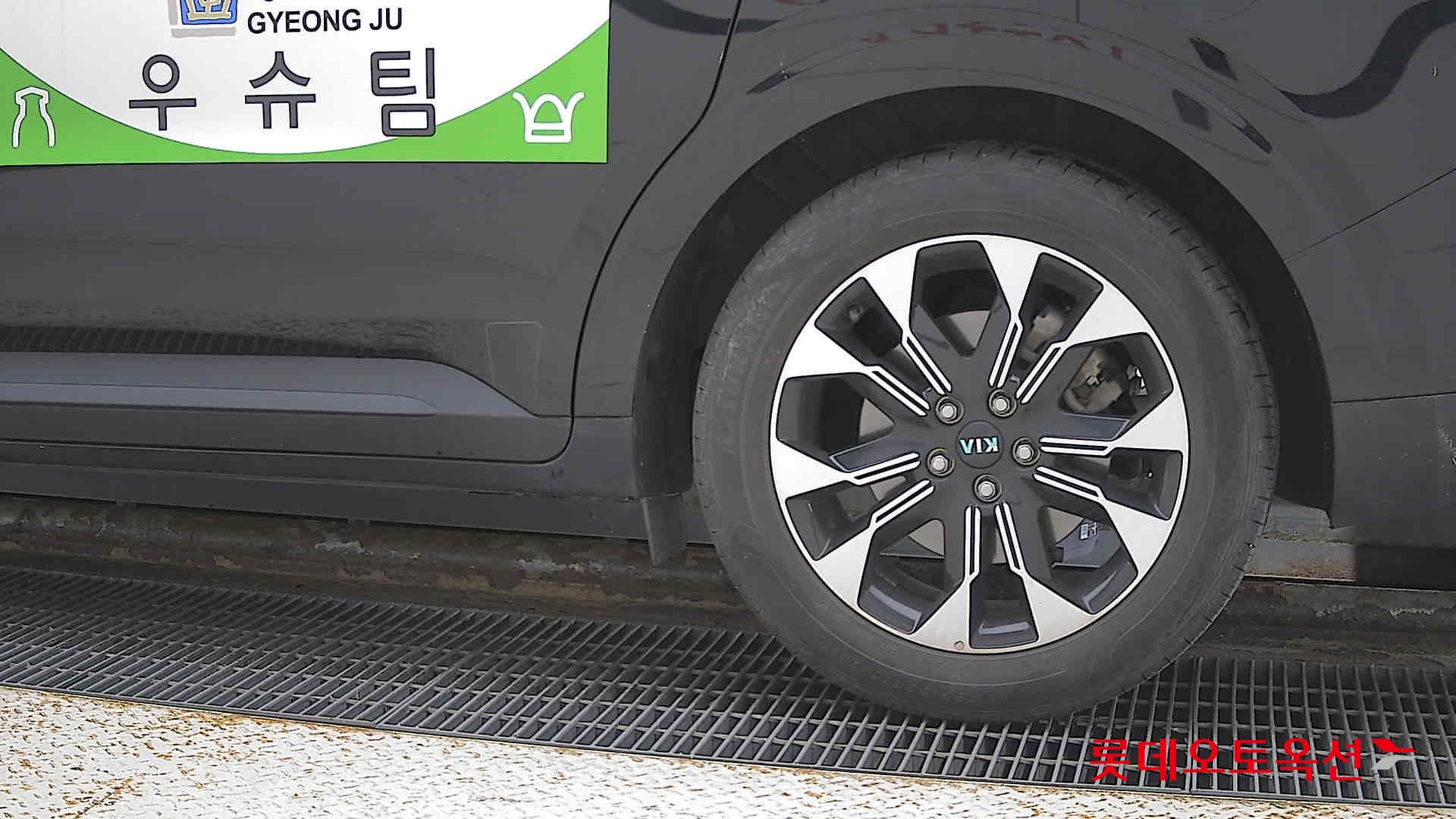 Kia Carnival id 2883689 из Кореи 22