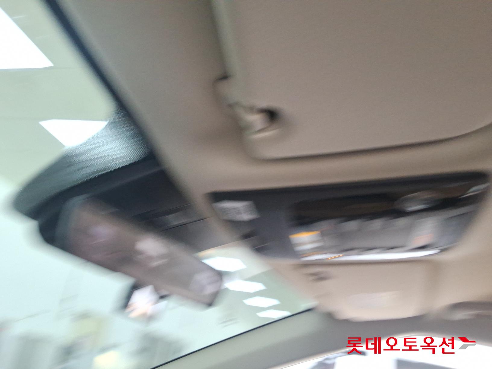 Kia Carnival id 2883689 из Кореи 32