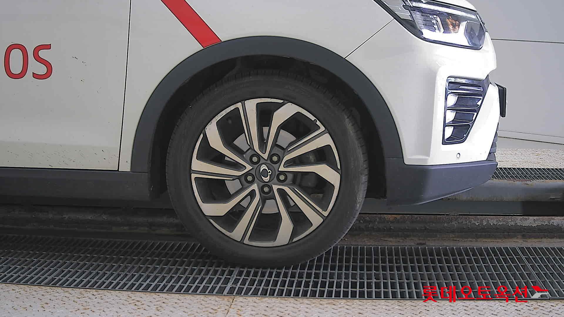 SsangYong Tivoli id 2909905 из Кореи 23