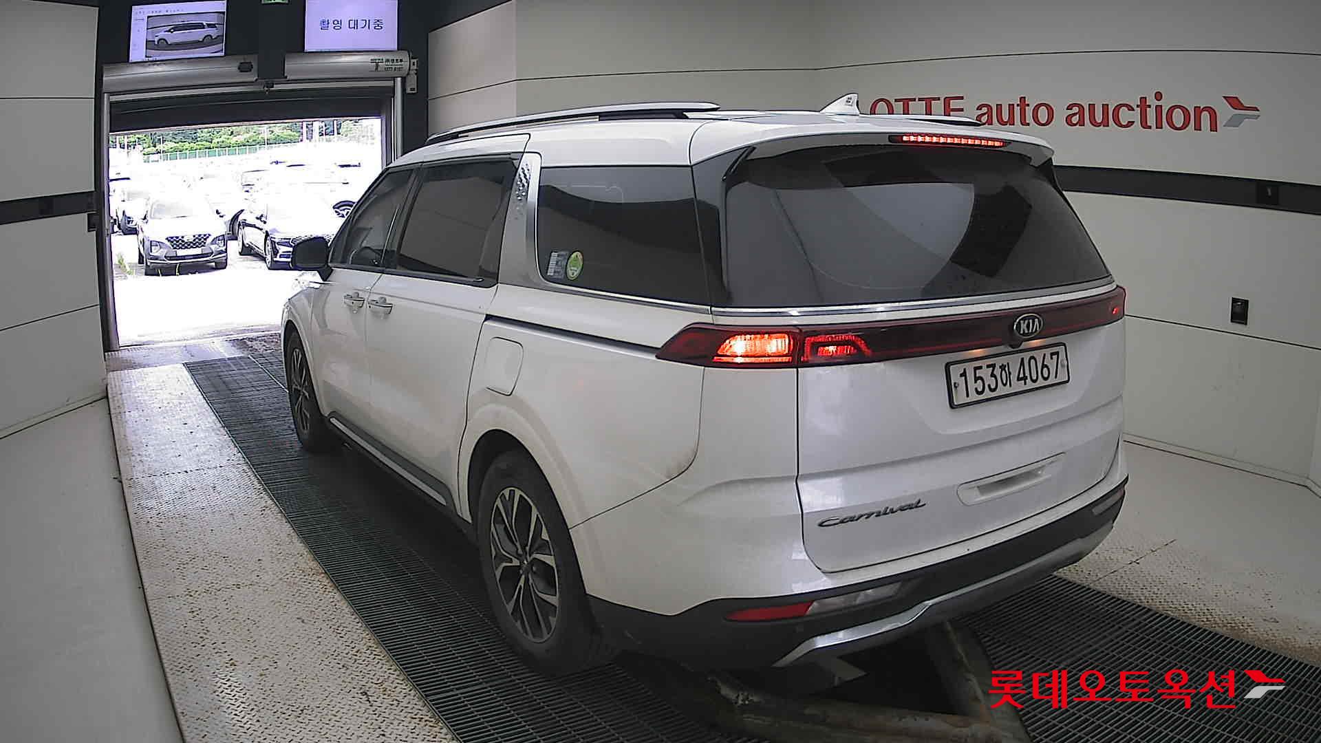 Kia Carnival id 2883686 из Кореи 9