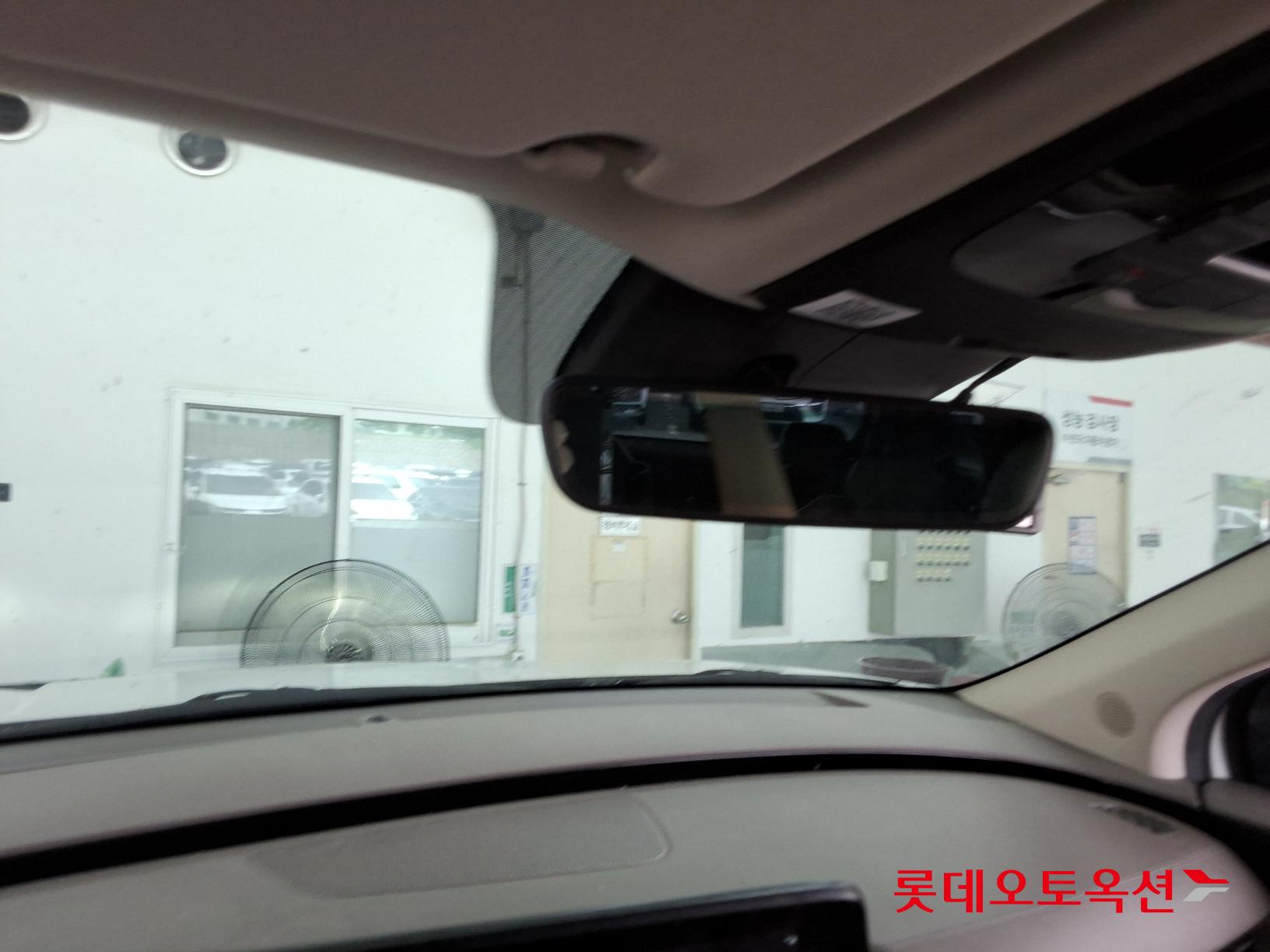 Kia Carnival id 2883686 из Кореи 32