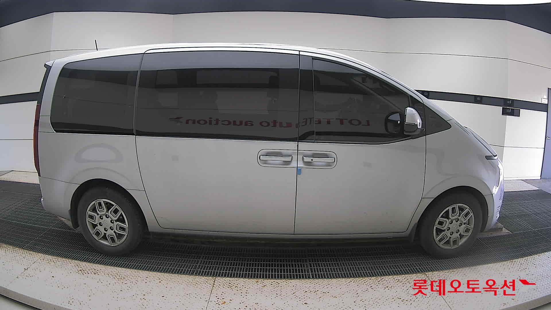 Hyundai Staria id 2914703 из Кореи 3