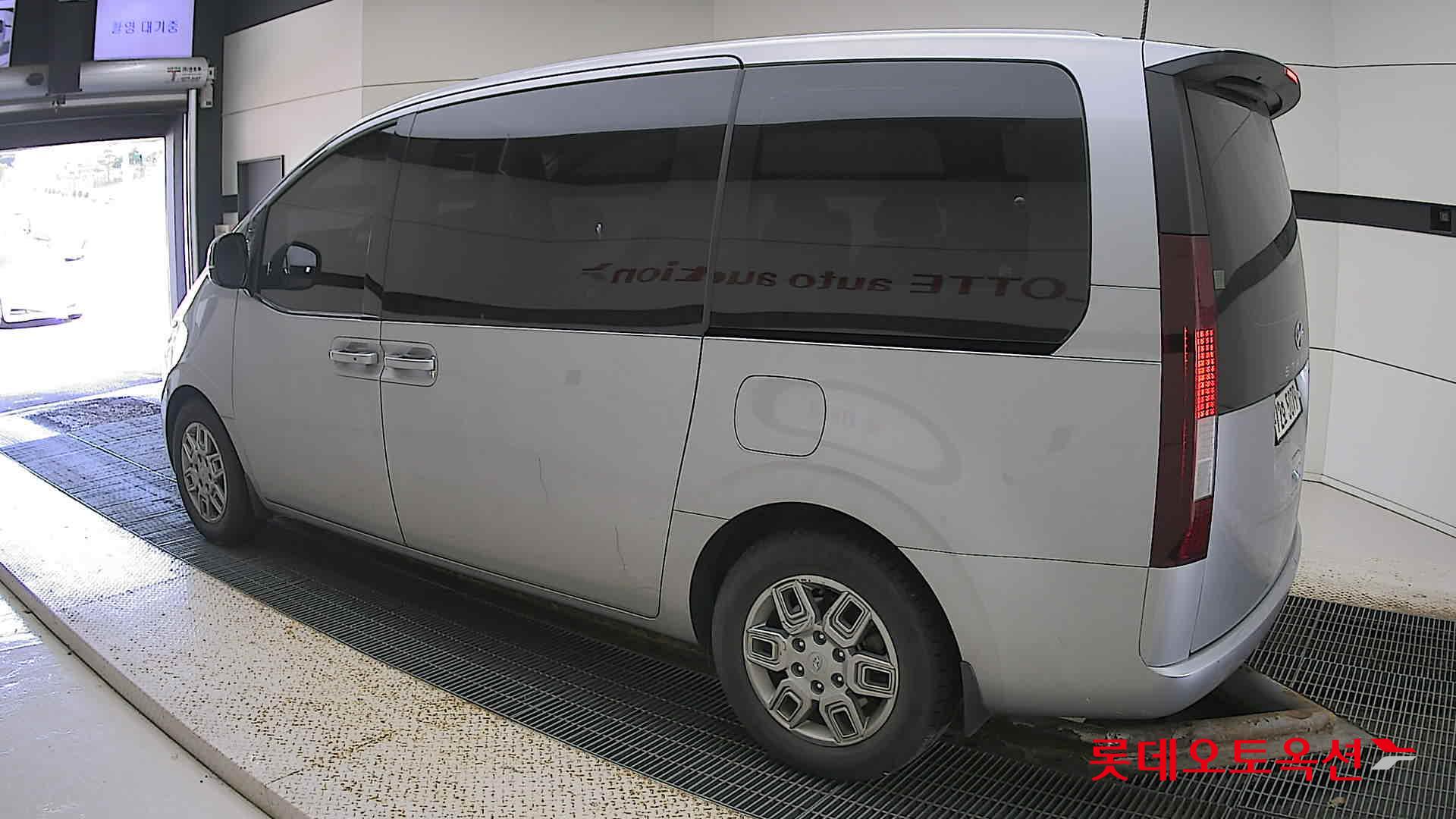 Hyundai Staria id 2914703 из Кореи 10