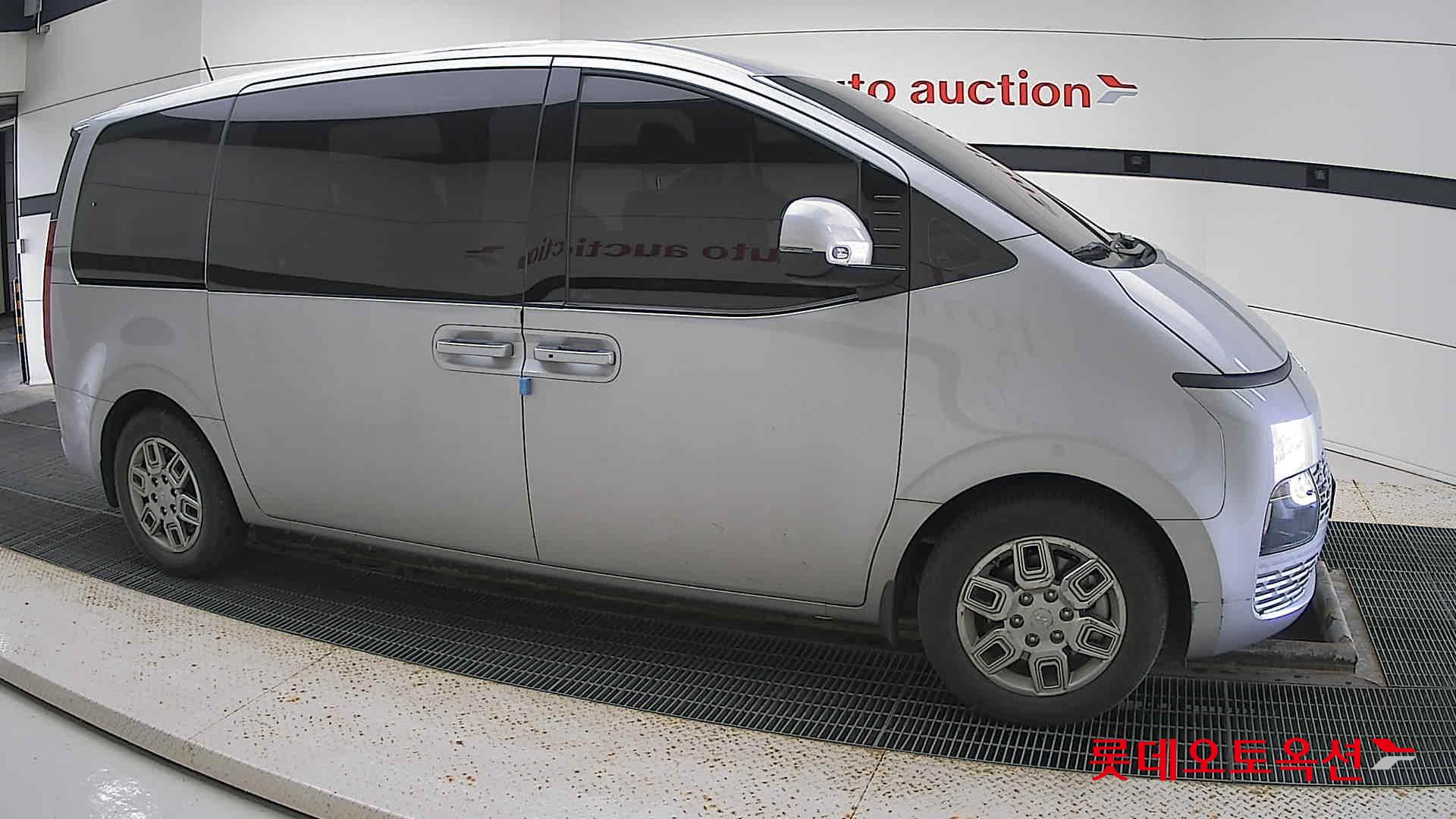 Hyundai Staria id 2914703 из Кореи 17