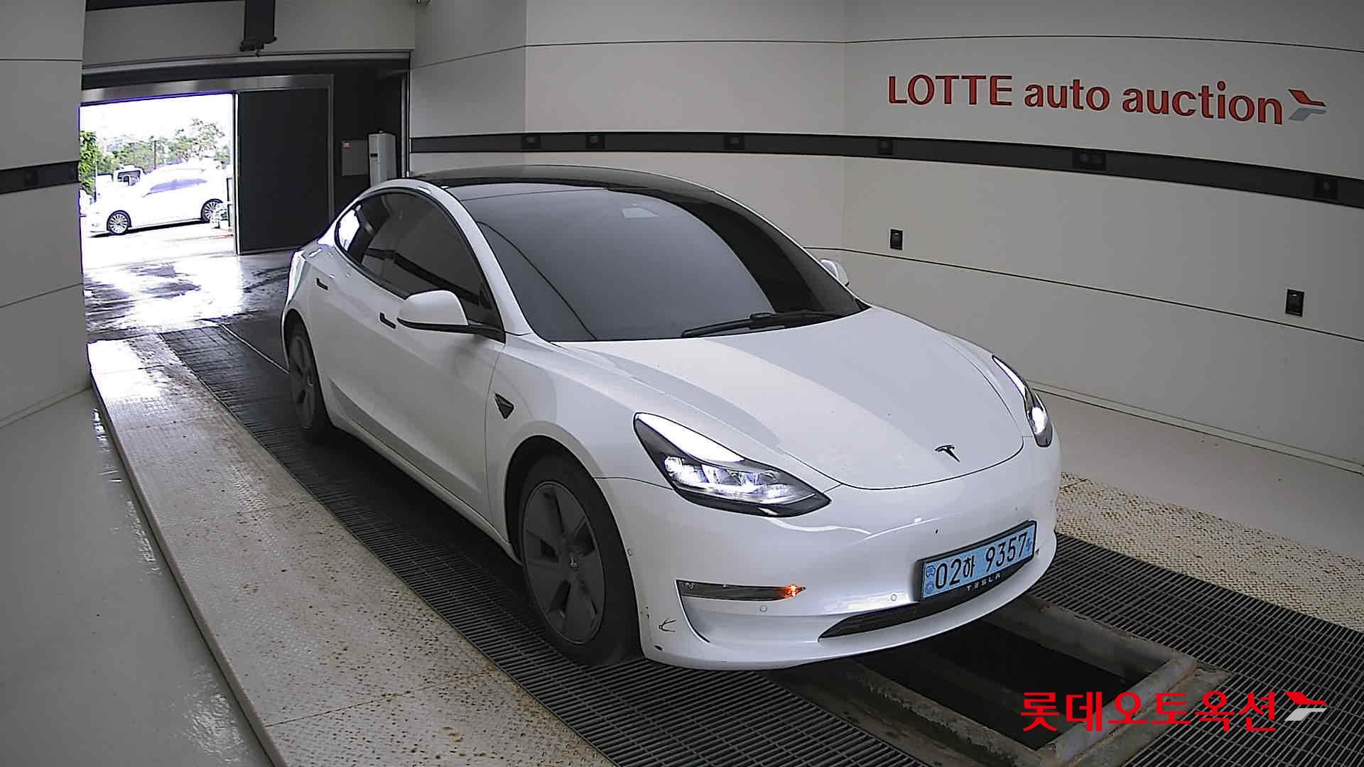 تسلا MODEL 3