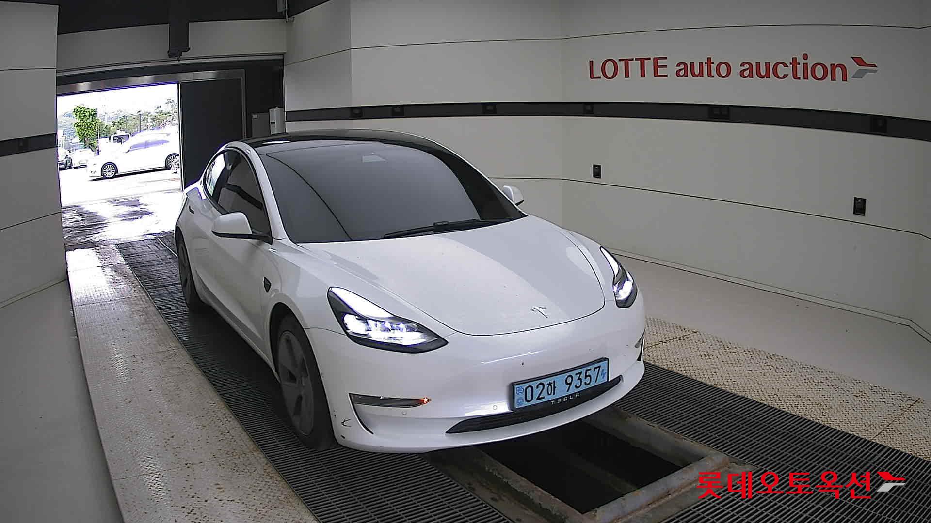 تسلا MODEL 3