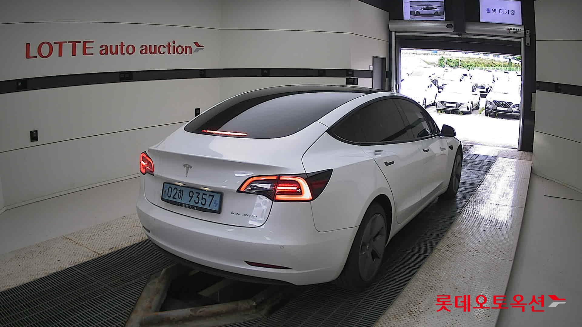 تسلا MODEL 3