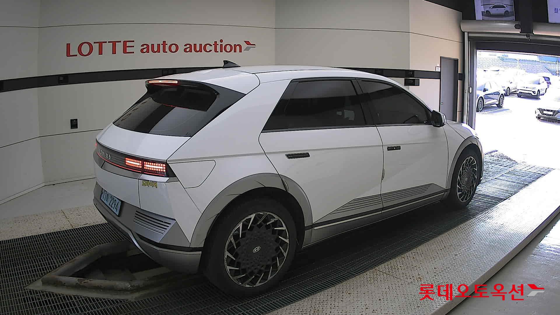 Hyundai IONIQ 5 id 2914705 из Кореи 19