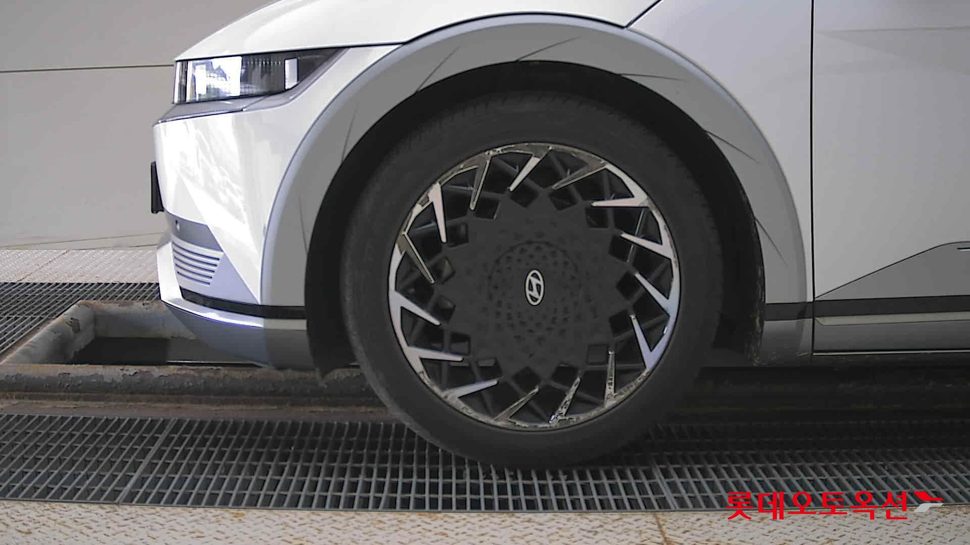 Hyundai IONIQ 5 id 2914705 из Кореи 21