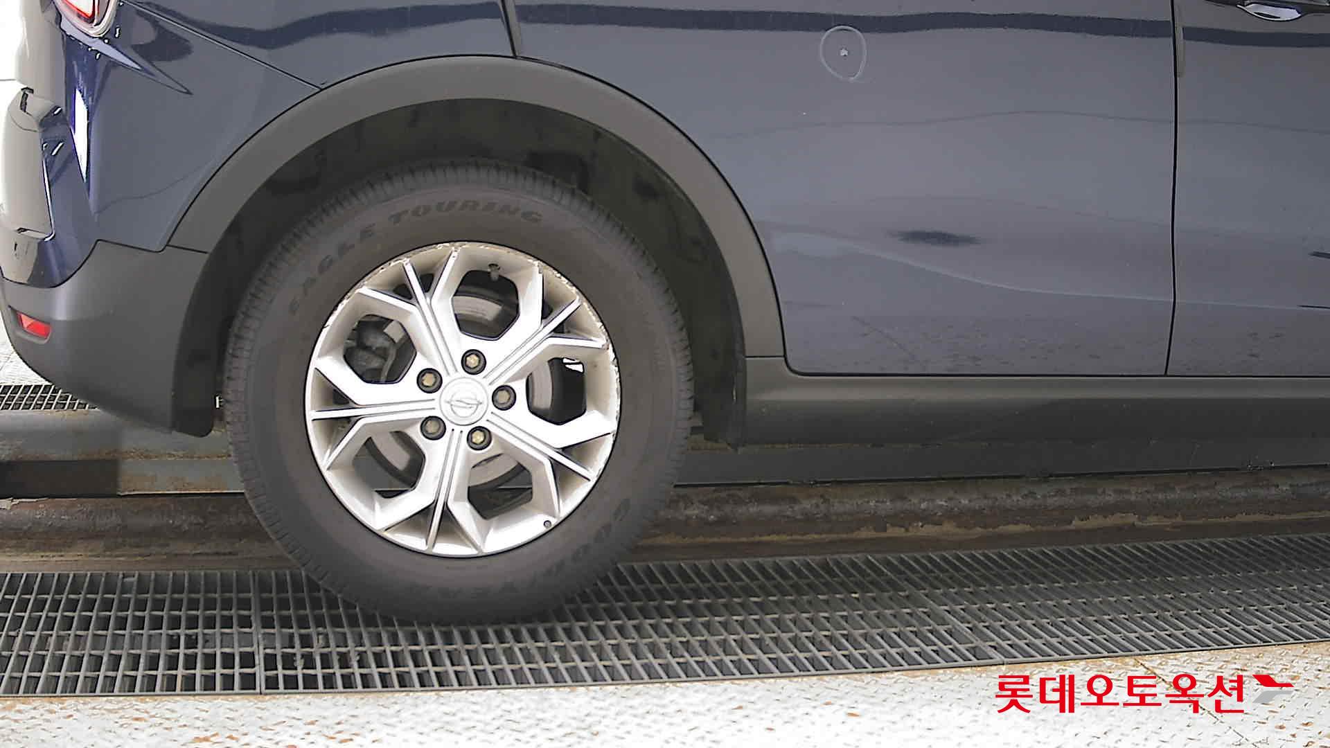 SsangYong Tivoli id 2883536 из Кореи 24