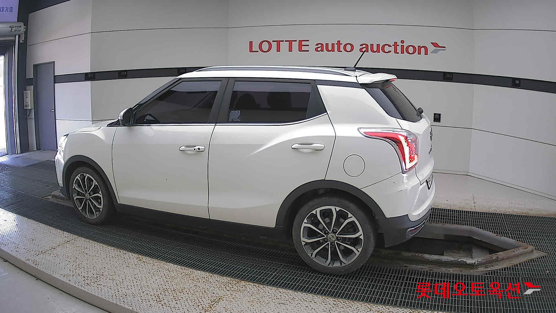 SsangYong Tivoli id 2914813 из Кореи 11