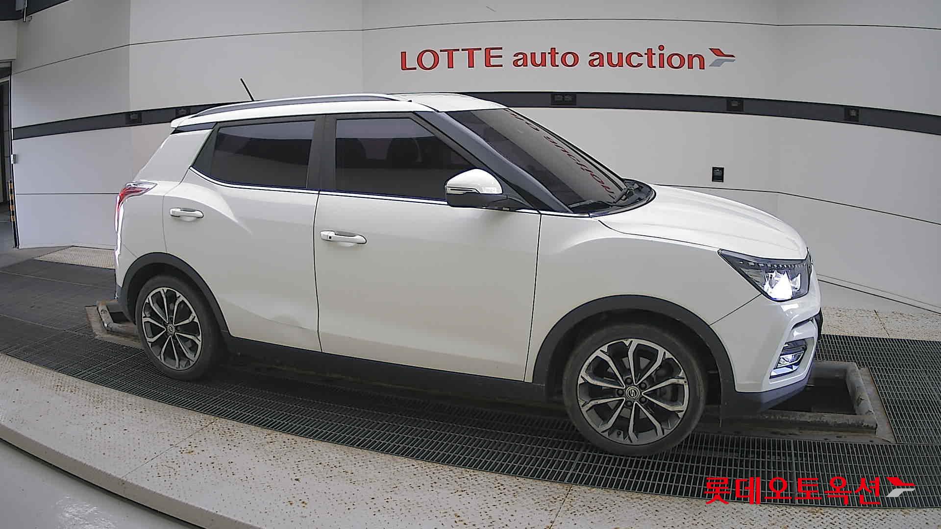 SsangYong Tivoli id 2914813 из Кореи 17