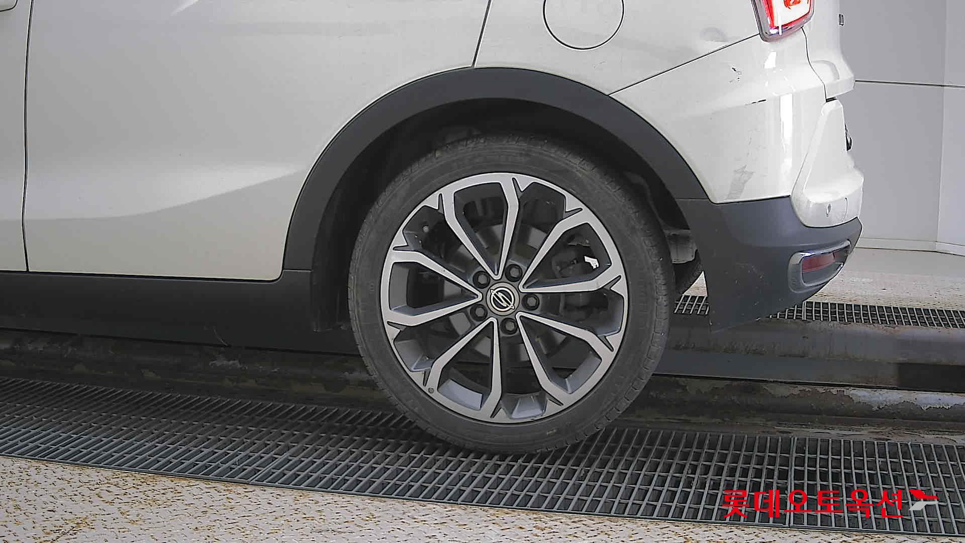 SsangYong Tivoli id 2914813 из Кореи 22