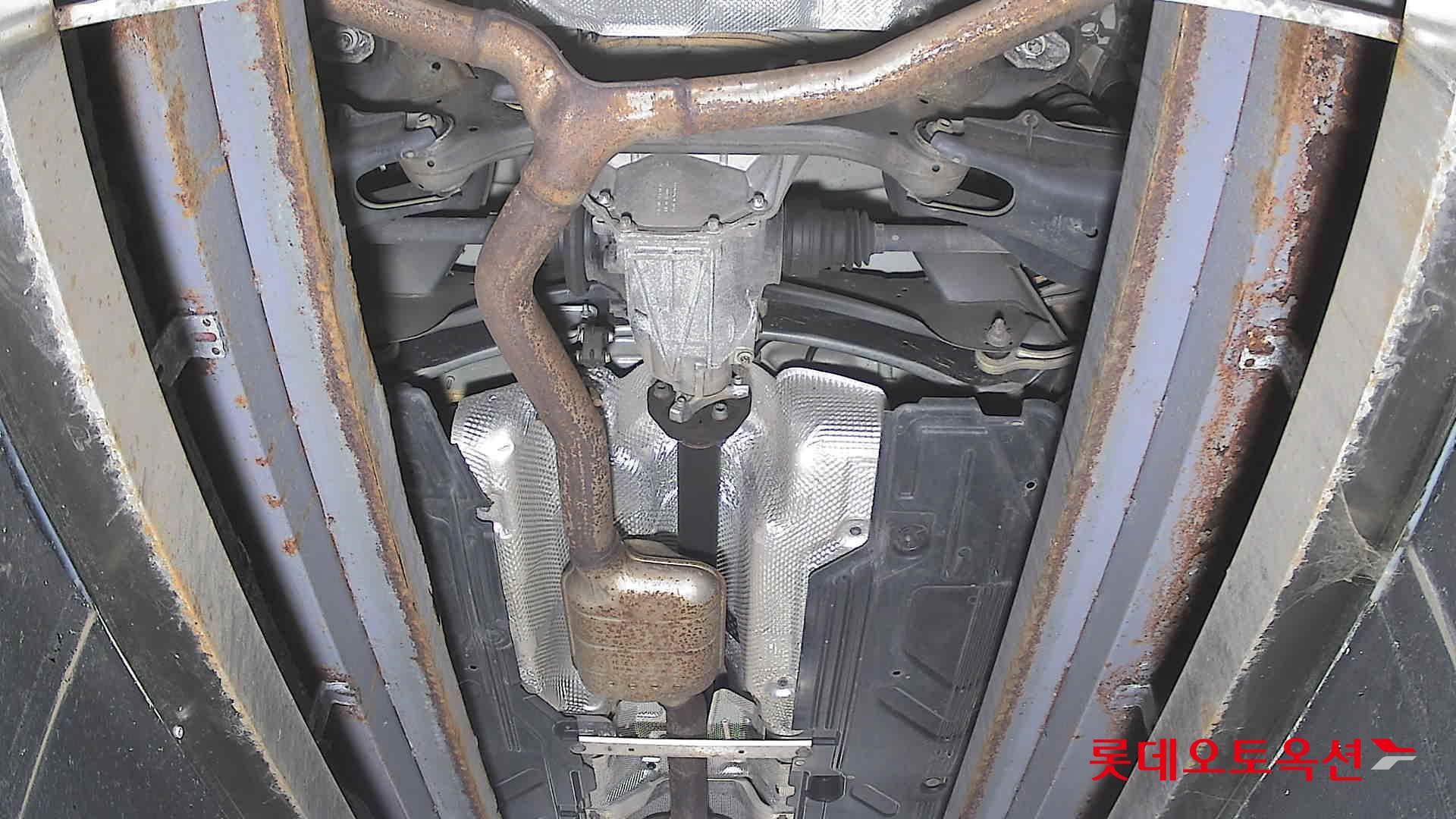 مرسيدس E200