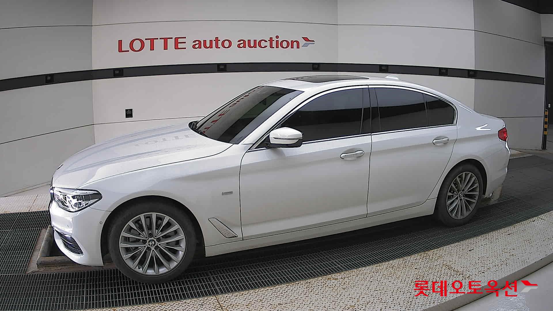 بي ام دبليو 520d الفئة الخامسة