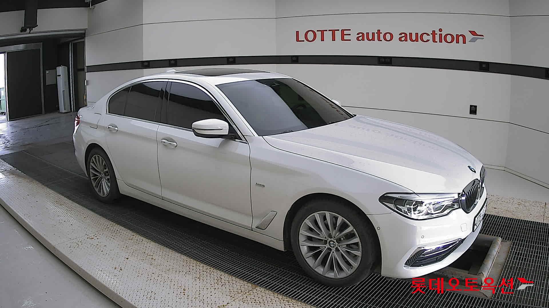 بي ام دبليو 520d الفئة الخامسة