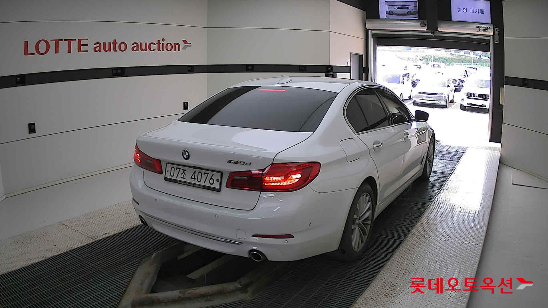 بي ام دبليو 520d الفئة الخامسة