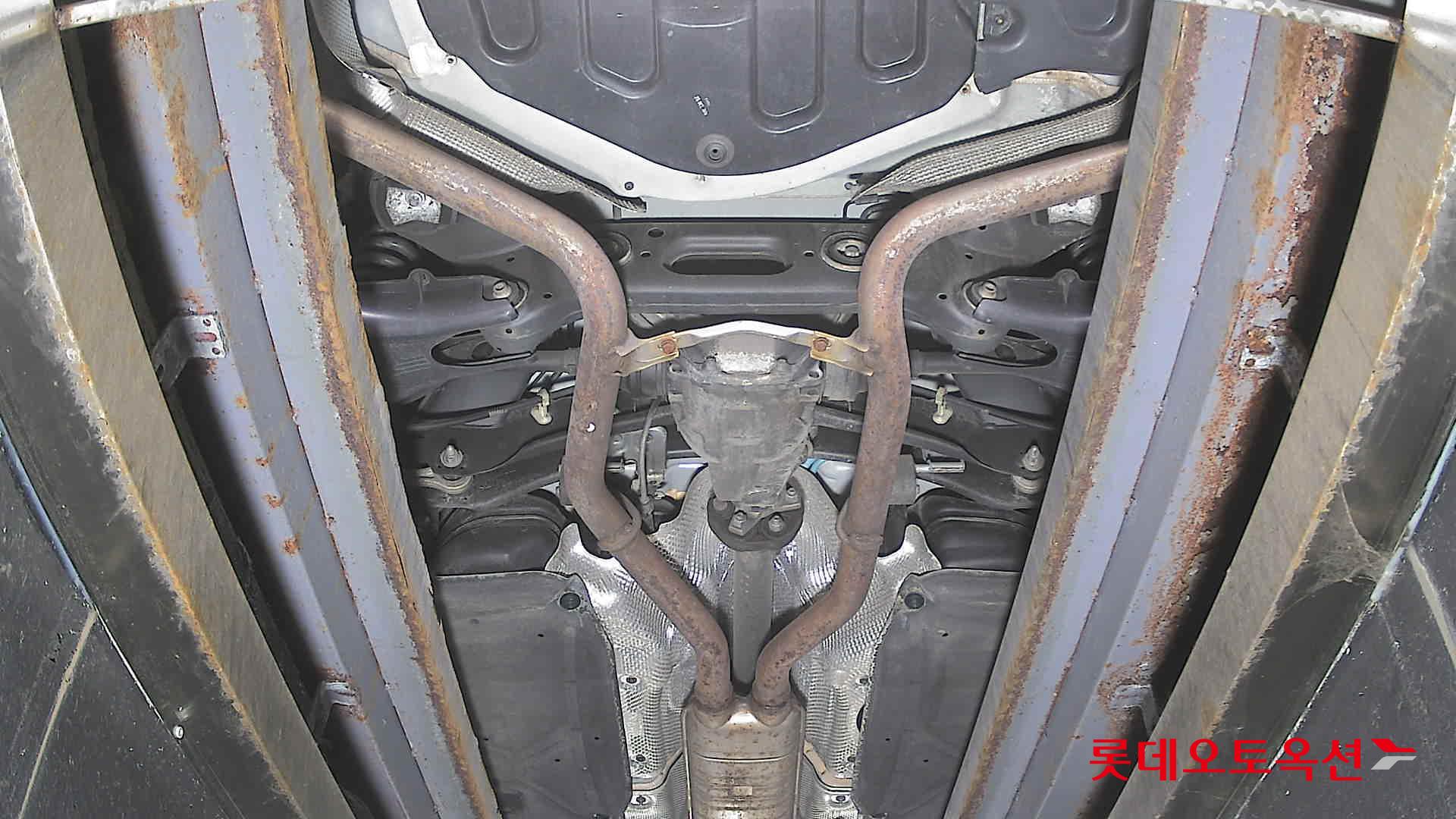 مرسيدس E200