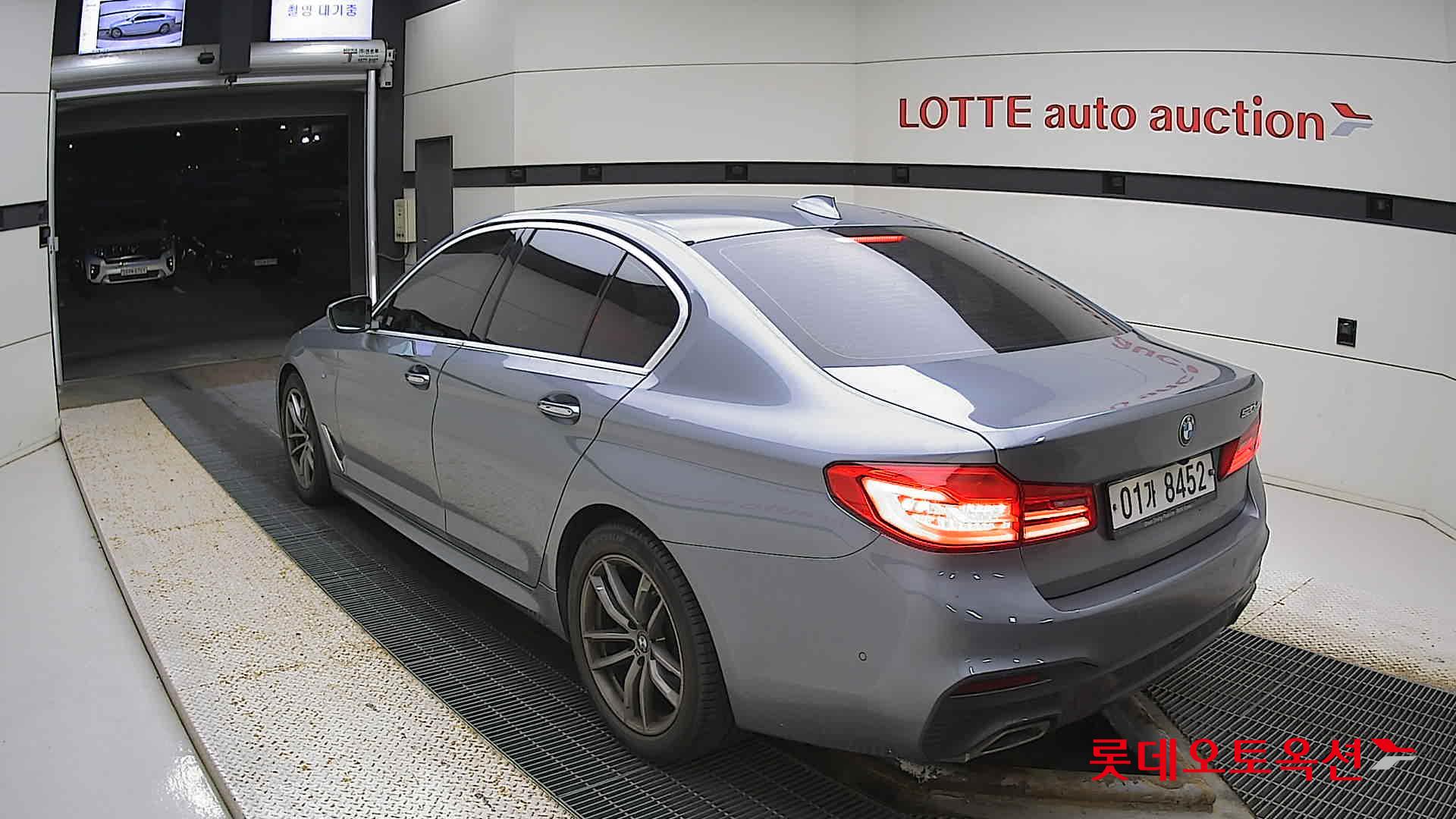 بي ام دبليو 520d الفئة الخامسة