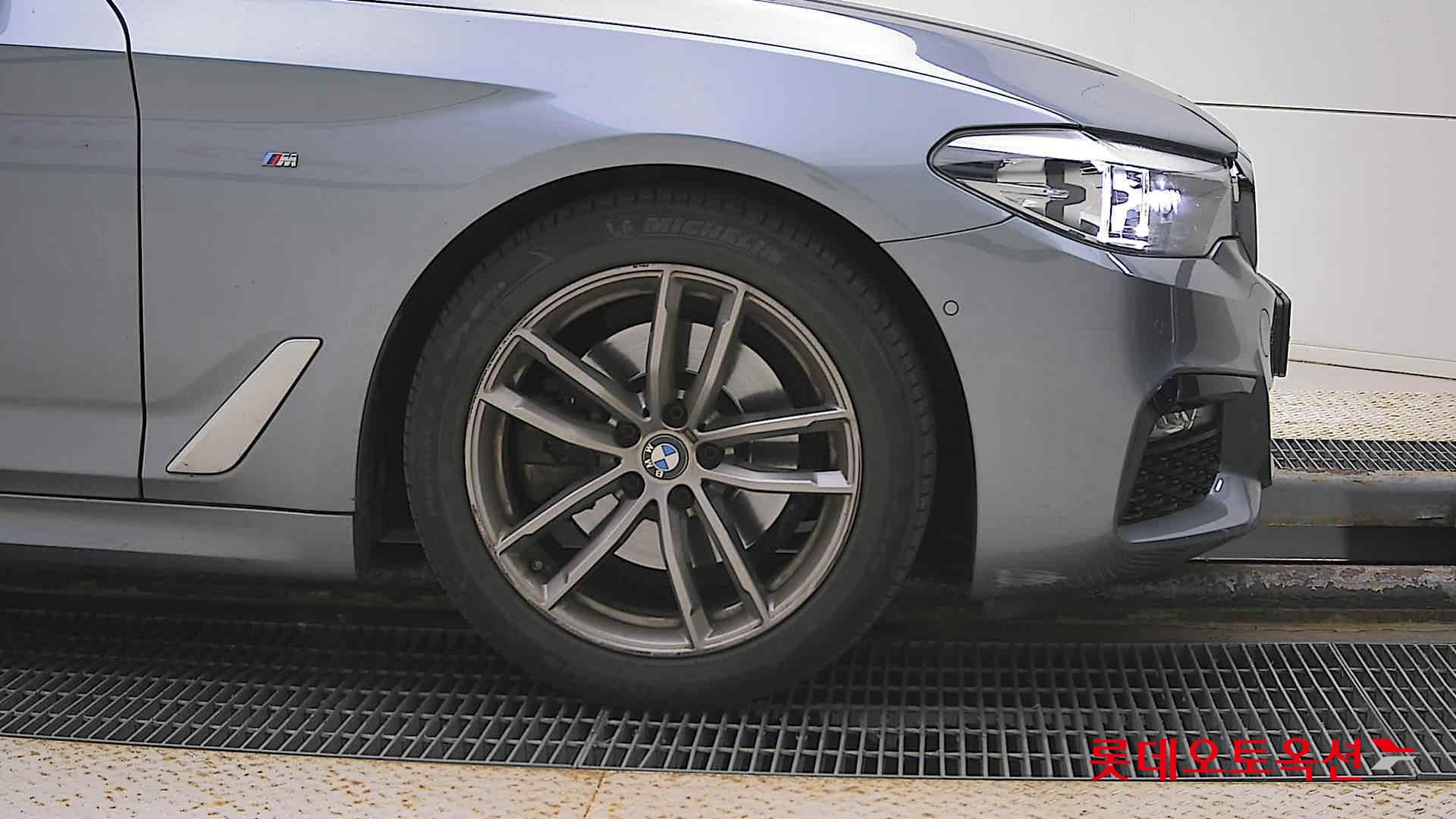 بي ام دبليو 520d الفئة الخامسة