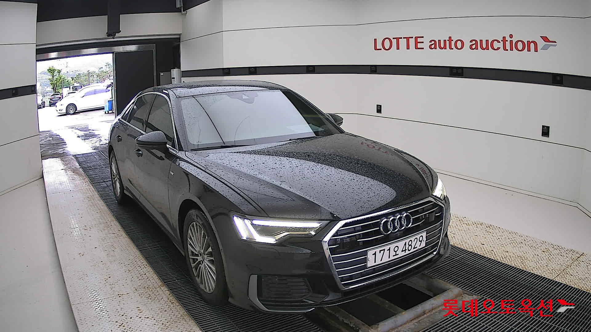 اودي A6