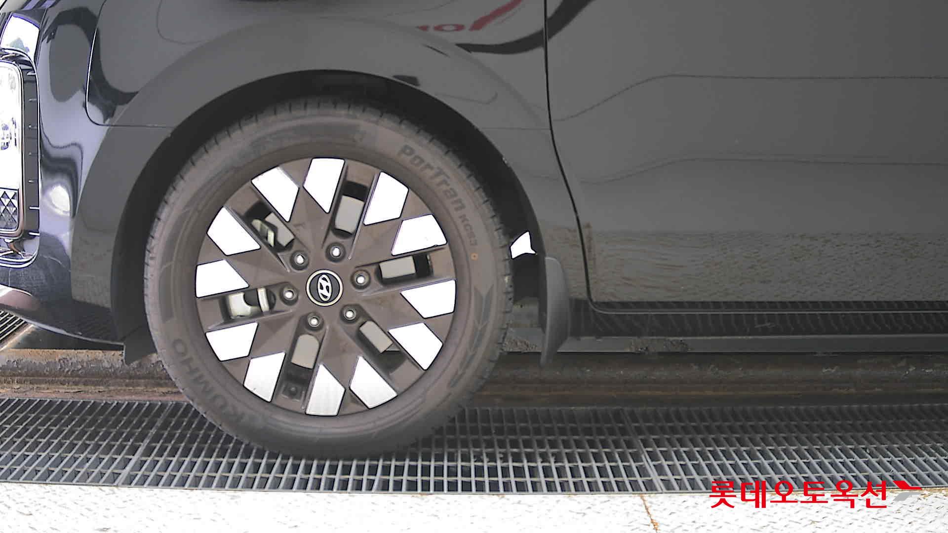 Hyundai Staria Lounge id 2883575 из Кореи 21