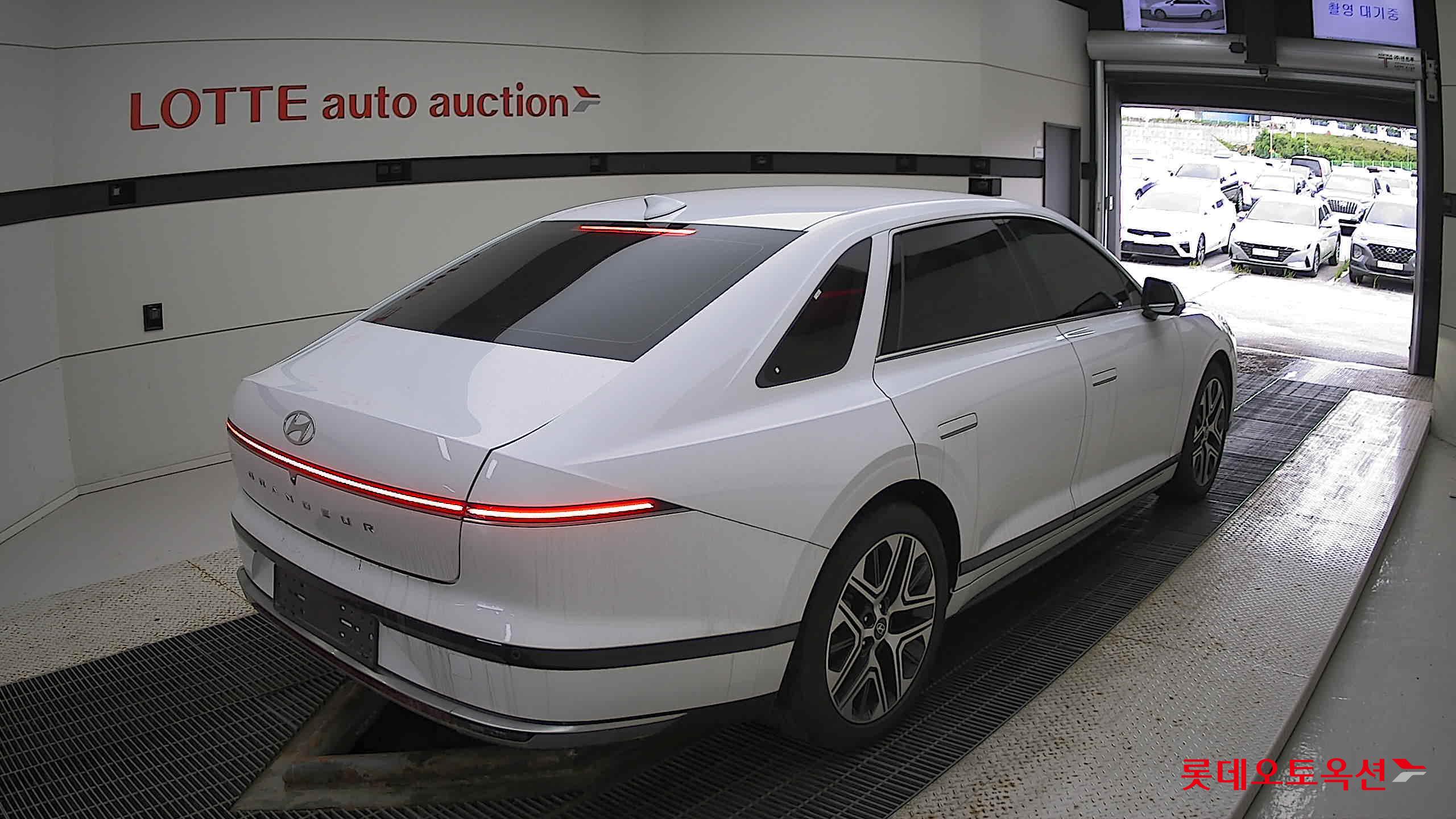 Hyundai Grandeur id 2883612 из Кореи 4