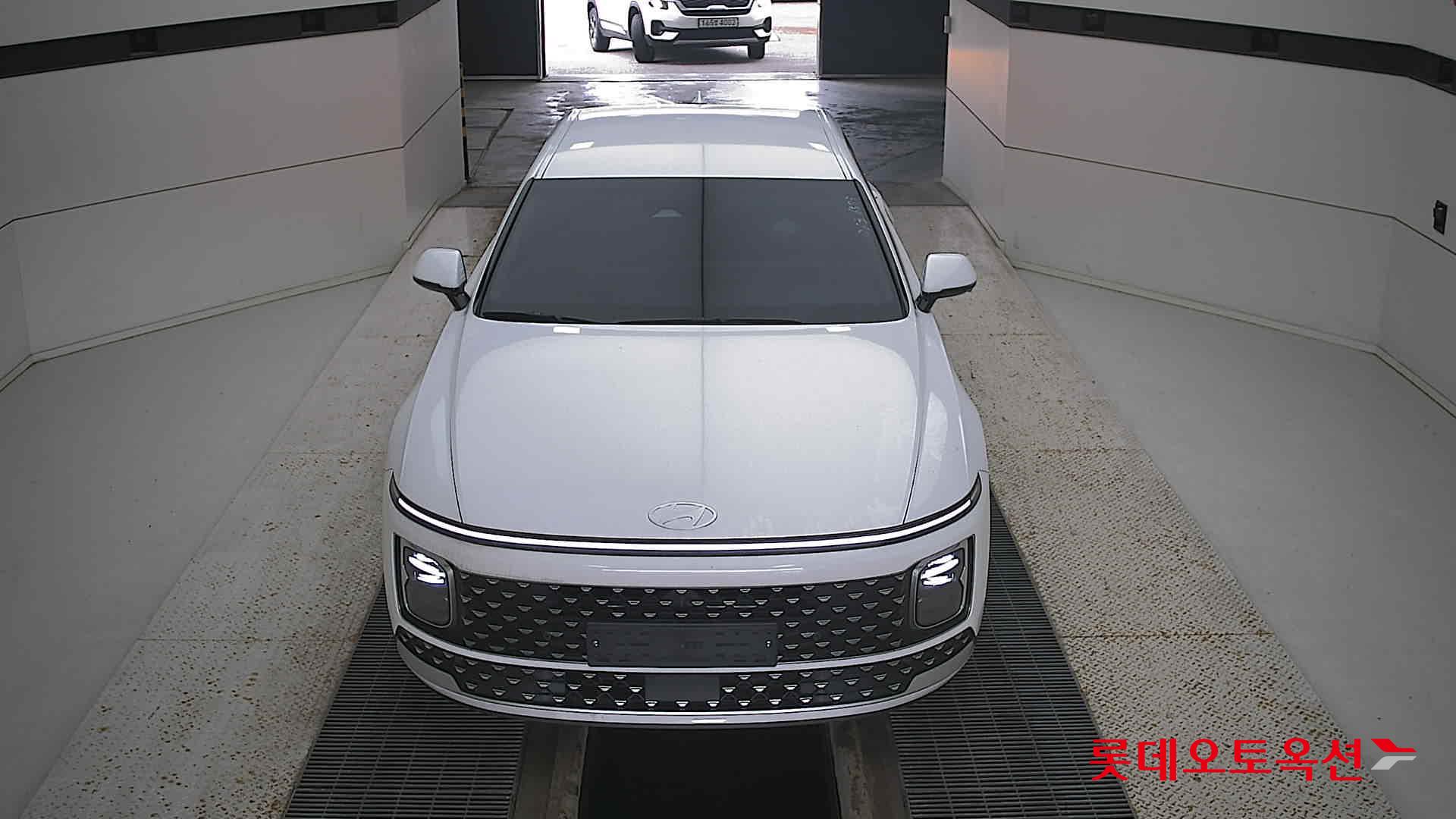 Hyundai Grandeur id 2883612 из Кореи 8