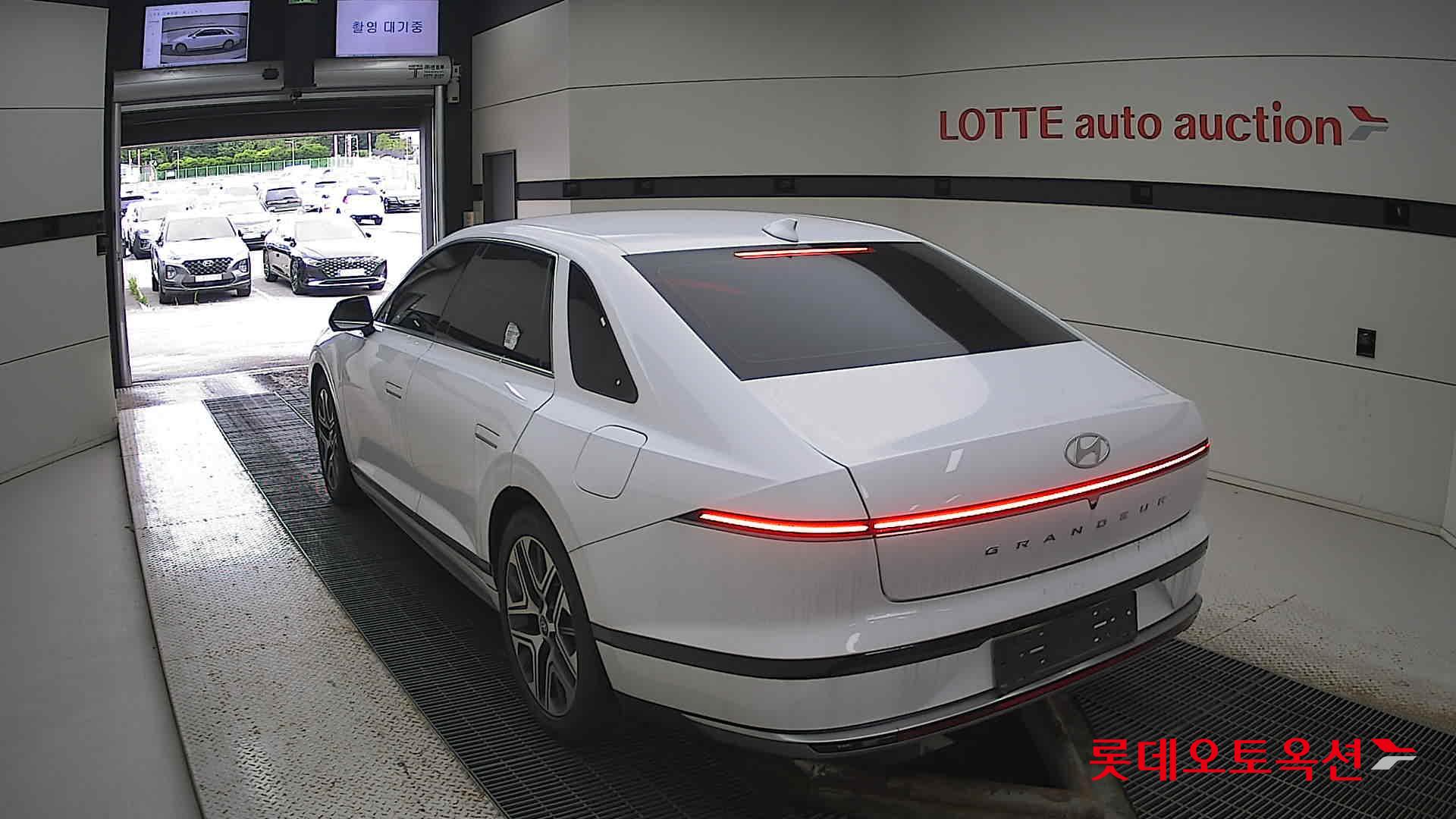 Hyundai Grandeur id 2883612 из Кореи 9