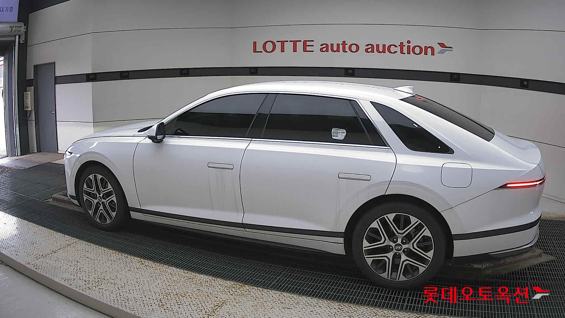 Hyundai Grandeur id 2883612 из Кореи 11