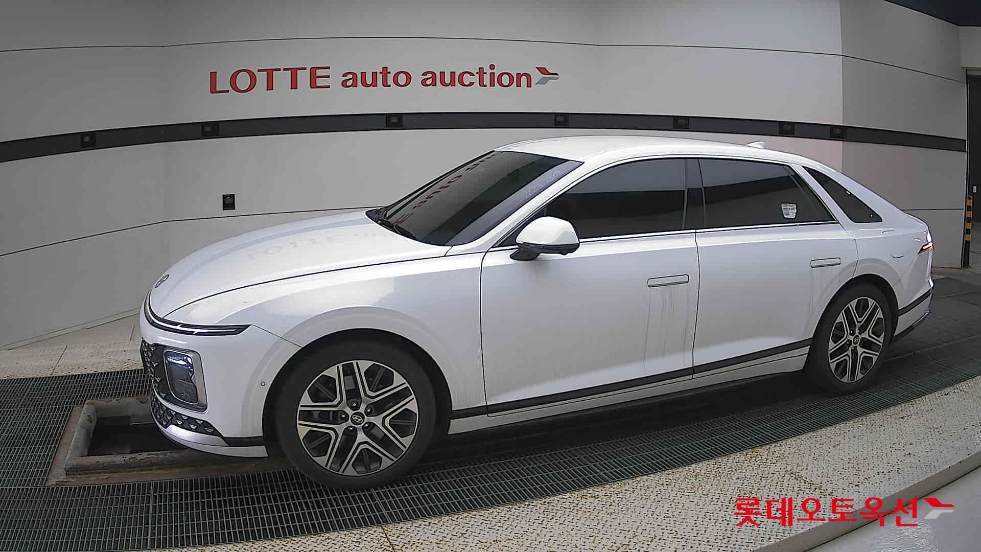 Hyundai Grandeur id 2883612 из Кореи 12