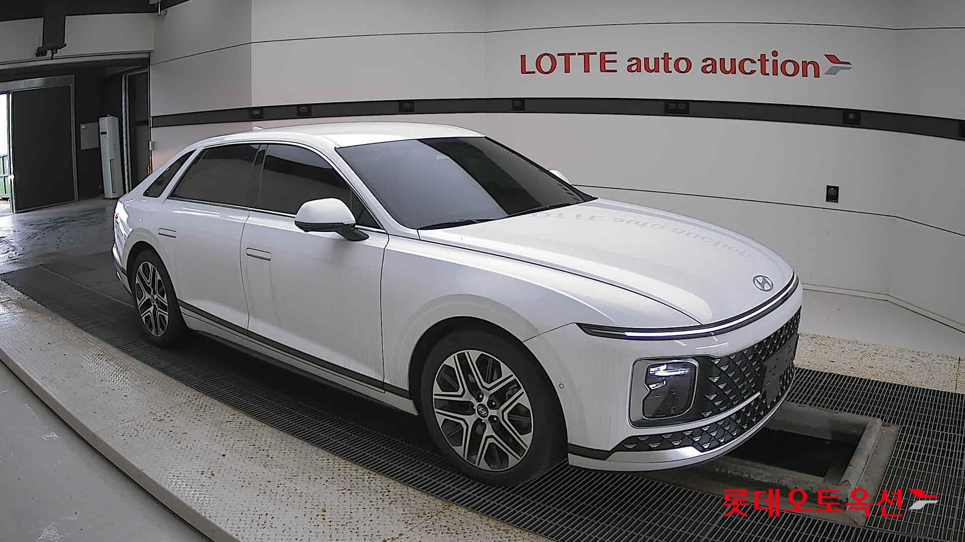 Hyundai Grandeur id 2883612 из Кореи 16